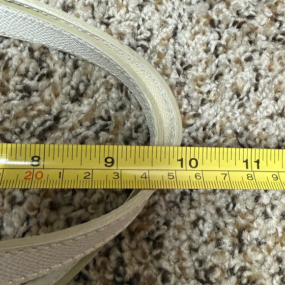 Dooney & Bourke Logo Lock Tote Bag in White - Picture 10 of 15